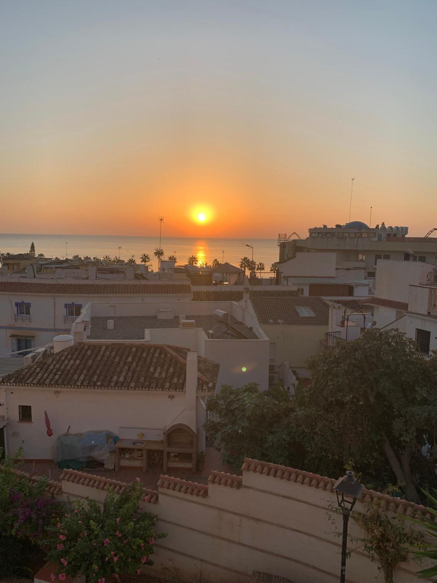 Midway Apartamento Τορρεμολίνος Εξωτερικό φωτογραφία