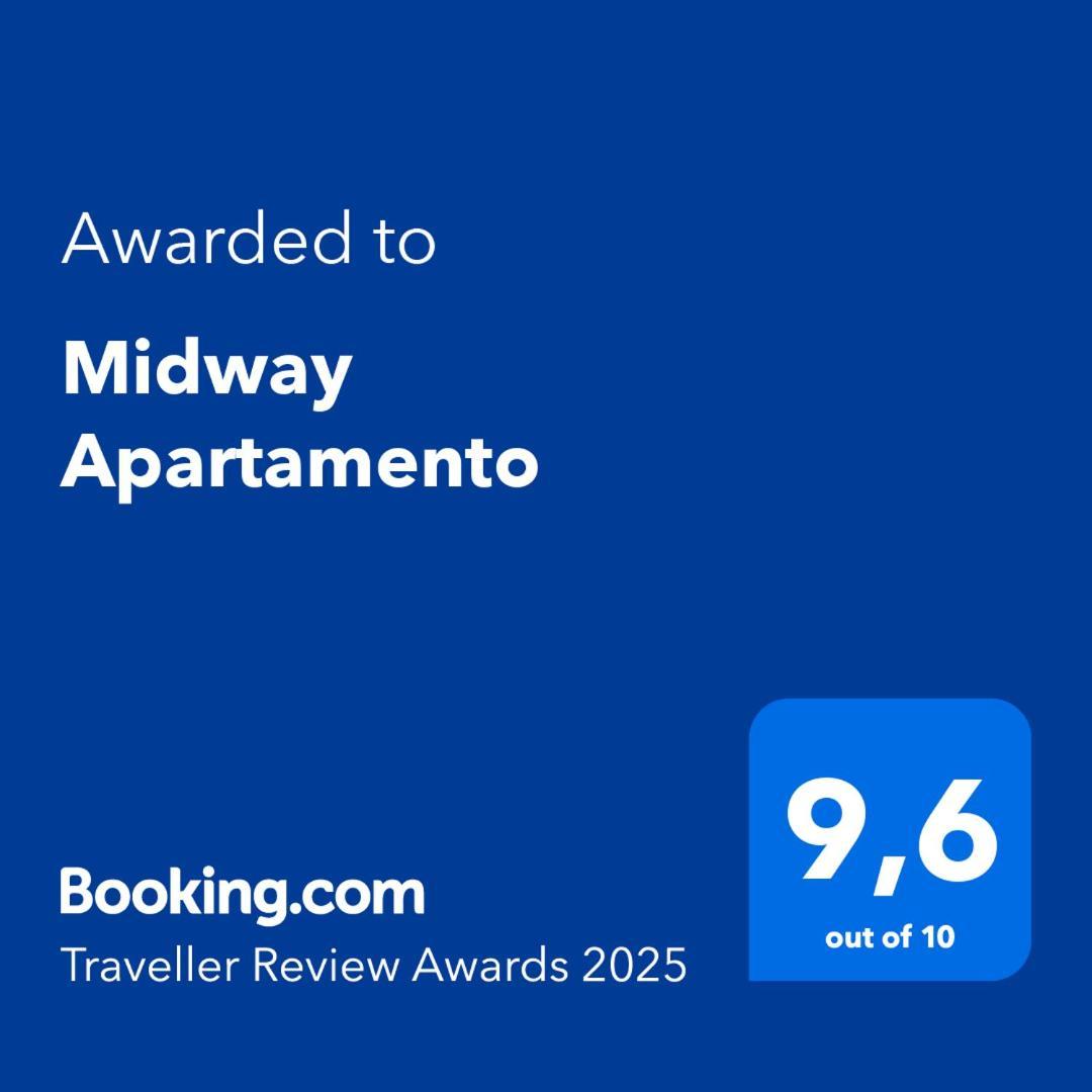 Midway Apartamento Τορρεμολίνος Εξωτερικό φωτογραφία
